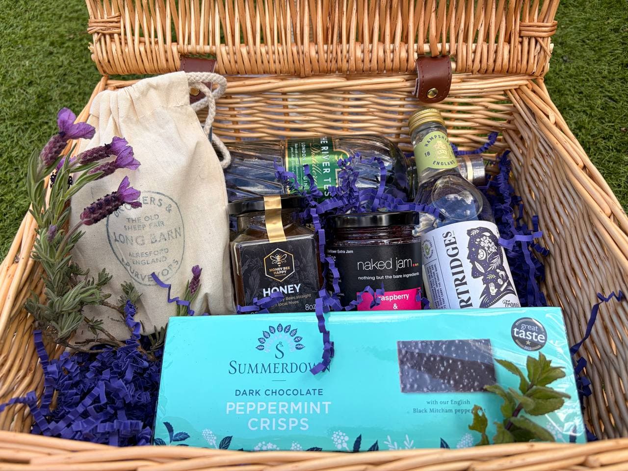 The Meon — a curated Hampshire hamper